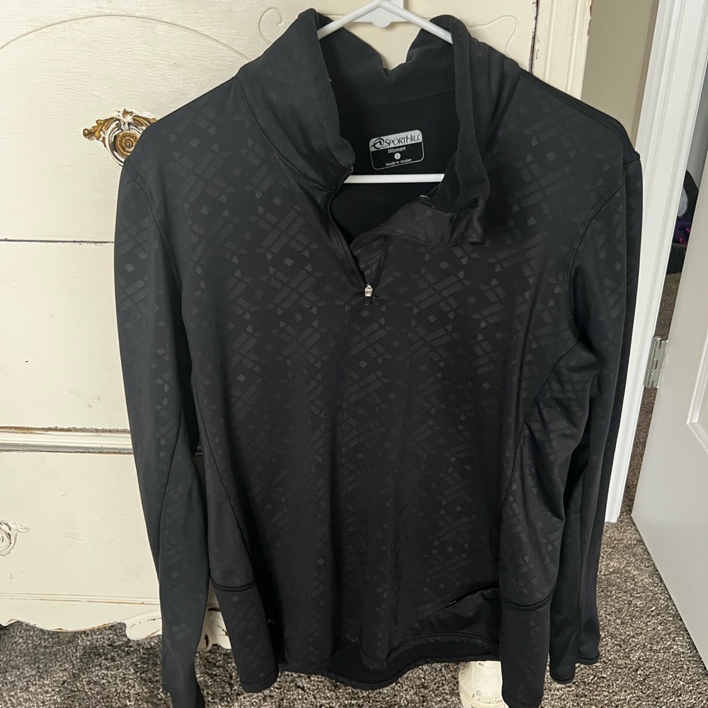Women’s Sport Hill size L 1/4 zip soft and slimming